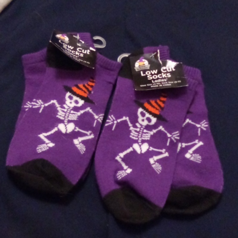 Hollweween socks (2 pairs )